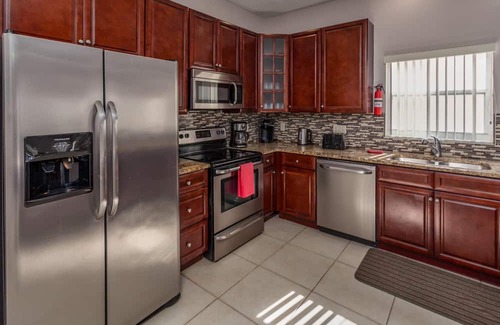 Lake Davenport Estates Apartment | 6 Bedroom House 728754 by Houzlet