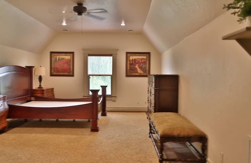 Ada County House | A Lavish Home That is Sure to Please