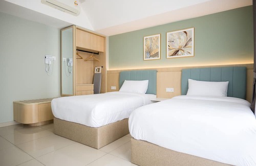 Central Seberang Perai Apartment | Great location, walkable to food area., easy access to everywhere.