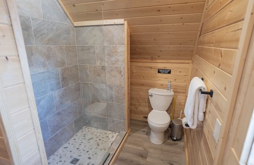 Island Park Apartment | Snake River Guest House