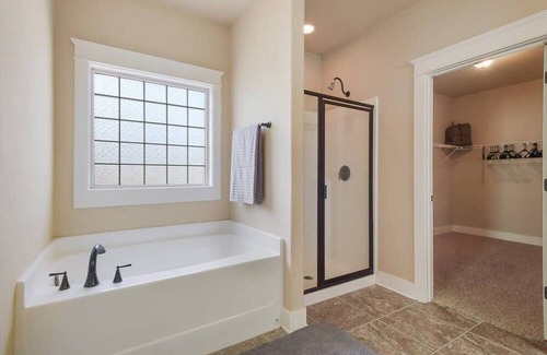 Biloxi House | Spacious 3brm, Sleeps 6, 15min- Beaches & AF Base