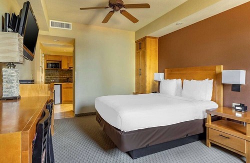 Tahoe Meadows Resort | Spacious, studio-style resort in beautiful South Lake Tahoe