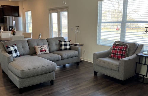 McCalla House | McCalla Modern Oasis. 25 minutes from Tuscaloosa and Birmingham!