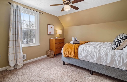 Berea House | River Dog | Entire House | Pet Friendly