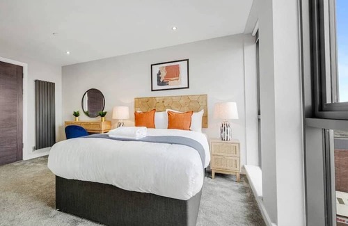 Baltic Triangle Apartment | Host & Stay | The Baltic Penthouse 2