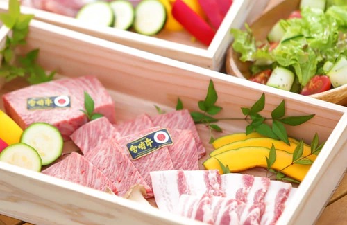 Kushima Cabin | A room where you can relax in the forest and sauna / Kushima Miyazaki