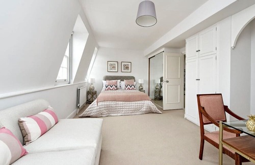 Norland Apartment | Beautiful 3 bedroom Apartment, Holland Park
