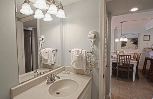 The Dunes Condo | Beautiful Ocean Front 2 bed, 2 bath condo with full kitchen and in-unit laundry