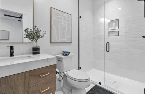 Lemon Springs House | Forest Creek Golf Club - US Open Rental! Modern, Luxury, Poolside Retreat!