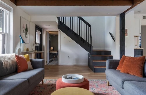 Parksville House | Parksville Creekside: Minutes to Livingston Manor!