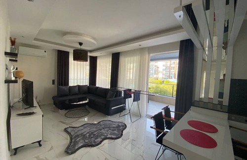 Kestel Apartment | Luxury Apartment Kestel with shared pool, sauna & hot tub