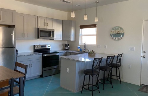 Virgin House | 15 Minutes from Zion National Park. Cozy, Newly constructed house, Total privacy