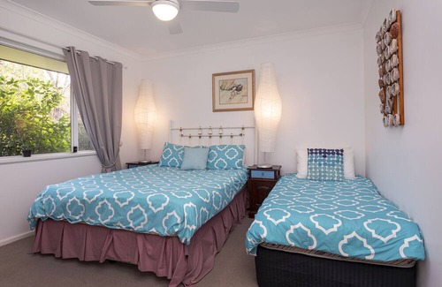 Quindalup House | Coastal Oasis - Family & Pet Friendly + only 400m from beach