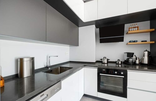 Ankara Apartment | Luminous Flat 7 min to Arcadium Mall in Ankara