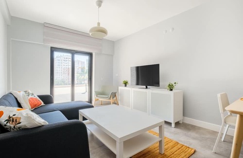 Ankara Apartment | Luminous Flat 7 min to Arcadium Mall in Ankara