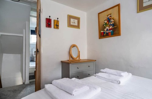 Ixworth House | Wits End Cottage, Ixworth