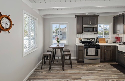 North Long Beach House | ★ASTONISHING HARBOR 1B1B THEMED HOUSE★