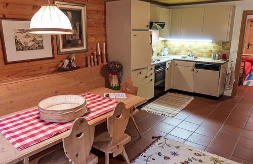 Riom-Parsonz Apartment | Lovely apartment for 6 guests with patio and panoramic view