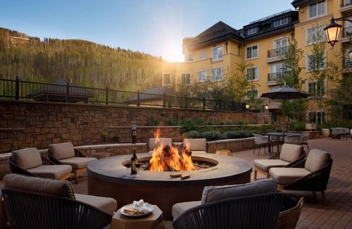 Vail Villa | 3 bedroom 3.5 bath villa in wonderful Vail with ski-in ski-out