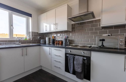 Hull Old Town Apartment | Hullidays》`Old School` Penthouse Trinity Square