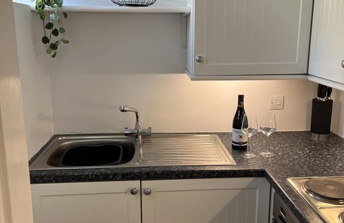 Hemel Hempstead House | A small cosy flat just off the Old Town Highstreet
