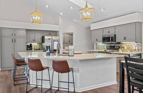 Hot Springs Village House | LAKEFRONT OASIS! TRANQUIL RETREAT AWAITS YOU IN HOT SPRINGS VILLAGE!