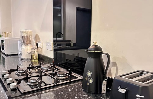 Cheetham Hill Apartment | Our Charming 3 Bedroom, 1 Bathroom Flat.