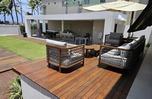 Camboinha House | Beachfront House with Balcony and Sea View, João Pessoa