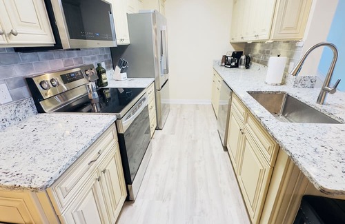 Murrells Inlet Condo | Perfect Location Rising Tide Stunning 3BR Retreat Near Beach & Golf Courses