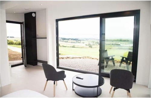 Sunderland Cabin | DURHAM COTTAGE