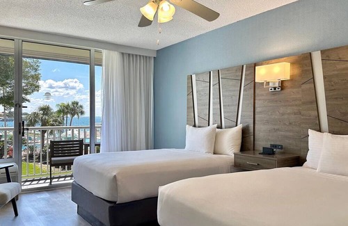 Pinellas Point Hotel | Seaside Serenity | Luxe Group Relaxation & Adventure Experience | 2 Units