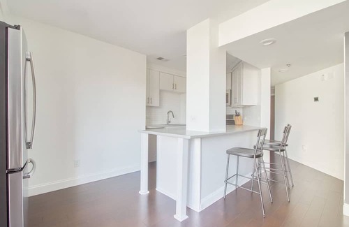 SoNo Apartment | Baltimore Place