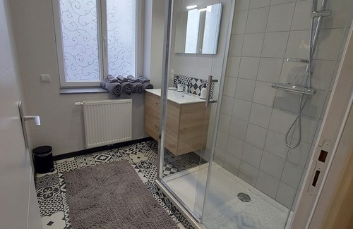 Saint-Amand-les-Eaux Apartment | B As in. Forest walk