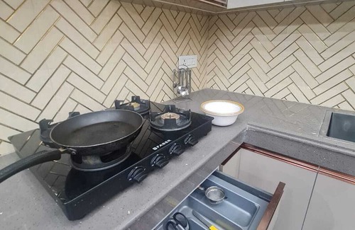 Dariyaganj Apartment | FIAA GARNET 3BHK