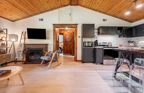 Hedgesville Cabin | Riverfront Cabin with Pool Table, Fire Pit and Plenty of Outdoor Space in Hedgesville, West Virginia