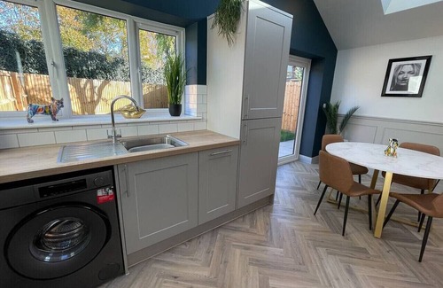 Arbury House | Luxury new-build house nr Science & Business parks