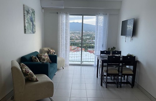 Heredia Apartment | GREAT apartment nexcellent location