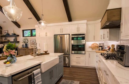 Lake Lure House | Relaxing Lake Retreat~EV Charger~Sleeps 15