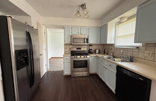 Reynoldsburg House | Most Wanted Home Away Home