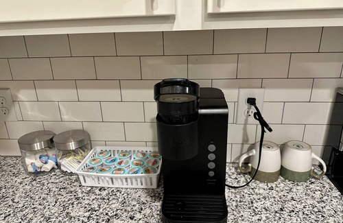 Sanford Apartment | Relax in Comfort- Spacious 2BR/2BA Escape in Sanford near Park Attractions