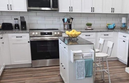 Stonecrest Cottage | New Cottage in Lake Lure! Privacy and Comfort Hot Tub & Firepit!