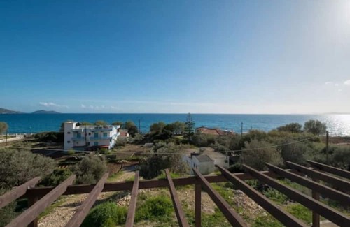 Ormos Koumeikon House | Stella Luna: Samos getaway 300m from Balos Beach