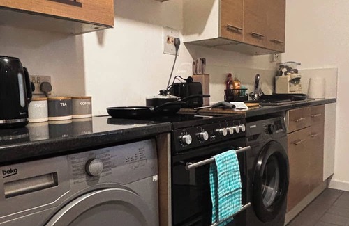 Finsbury Park Apartment | 2bed Gem steps from Arsenal Stadium