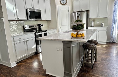 Moncks Corner House | Amazing 3-bedroom house in convenient Moncks Corner with private in-ground pool!