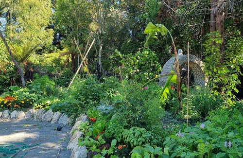 Clive House | Large Riverside home in garden setting between Napier and Hastings