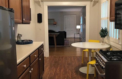 Germantown Cottage | Tyler Park Cottage in the Highlands