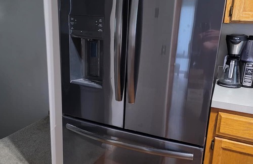 Bellevue House | Charming 3-bedroom house with AC, WiFi in welcoming Bellevue