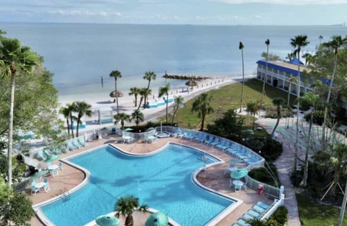 Pinellas Point House | Coastal Retreat Near Pier Aquarium, Maximo Park, & Scenic Ambiance