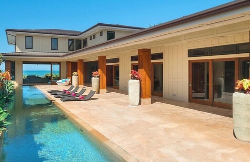 Kailua Villa | Seaside Sophistication: Live the Coastal Lifestyle You Deserve
