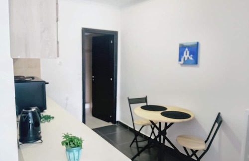 Petaloudes Apartment | Calyspo Charming 1-bedroom apartment with WiFi, AC in gorgeous Rodos